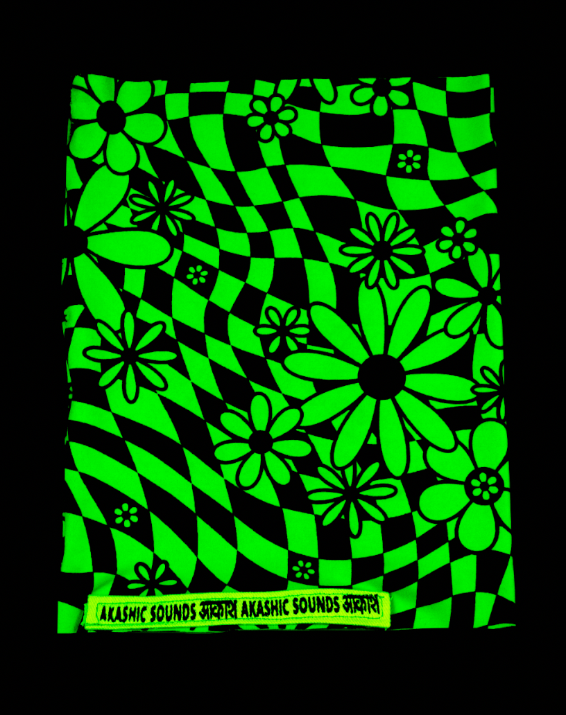 Groovy Green Mask